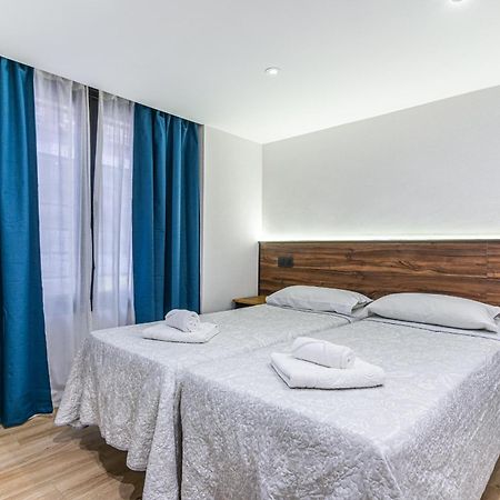 Cc Atocha Apartments Madrid Eksteriør billede