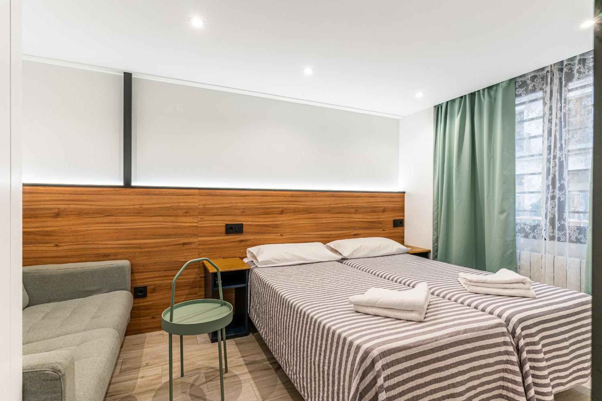 Cc Atocha Apartments Madrid Eksteriør billede