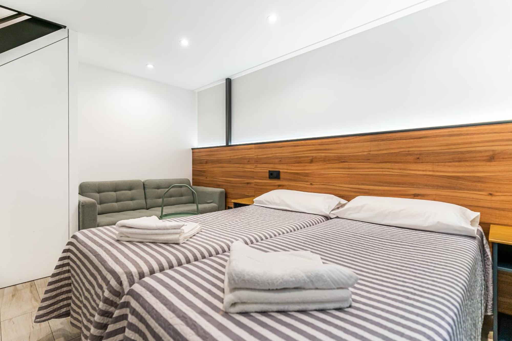 Cc Atocha Apartments Madrid Eksteriør billede