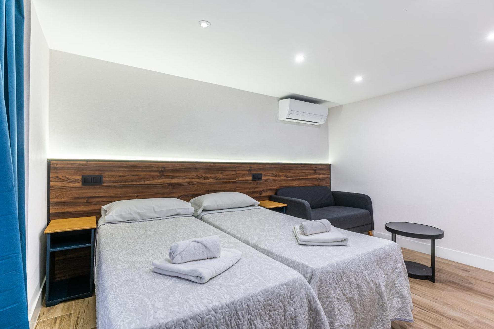 Cc Atocha Apartments Madrid Eksteriør billede